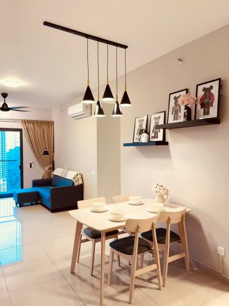Servis Apartment untuk Disewa di D'Quince Residences - Carson Lee - Living Room - PropertyGuru.com.my