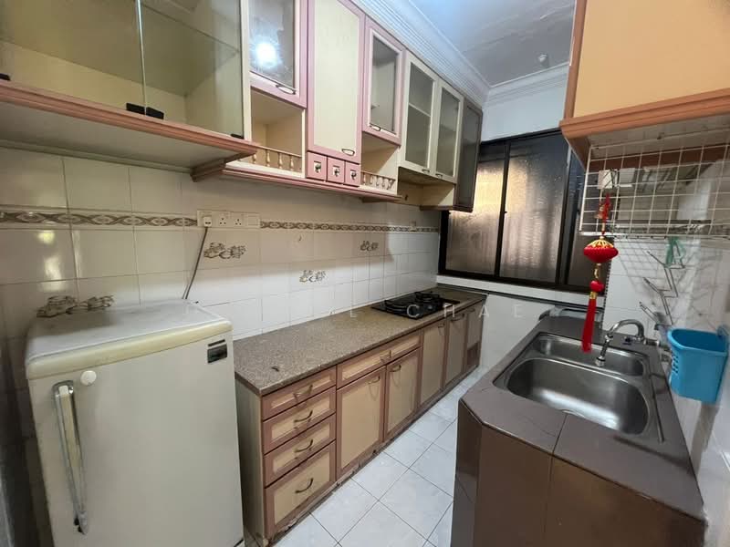 Kondominium untuk Dijual di Taman Desa Relau 2 - Daniel Chae - Kitchen - PropertyGuru.com.my