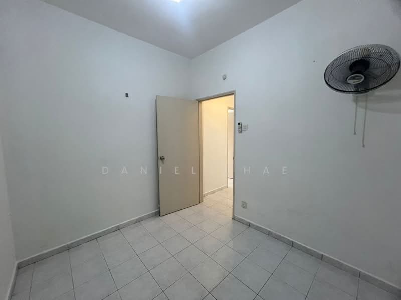 Kondominium untuk Dijual di Taman Desa Relau 2 - Daniel Chae - PropertyGuru.com.my