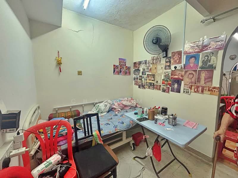 Terraced House for Sale in Taman Bukit Intan (Sri Petaling) - ChaoLim . - Bedroom - PropertyGuru.com.my
