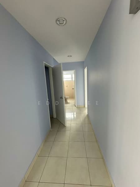 Kondominium untuk Disewa di Viva Residency - Eddy Lee - Corridor - PropertyGuru.com.my