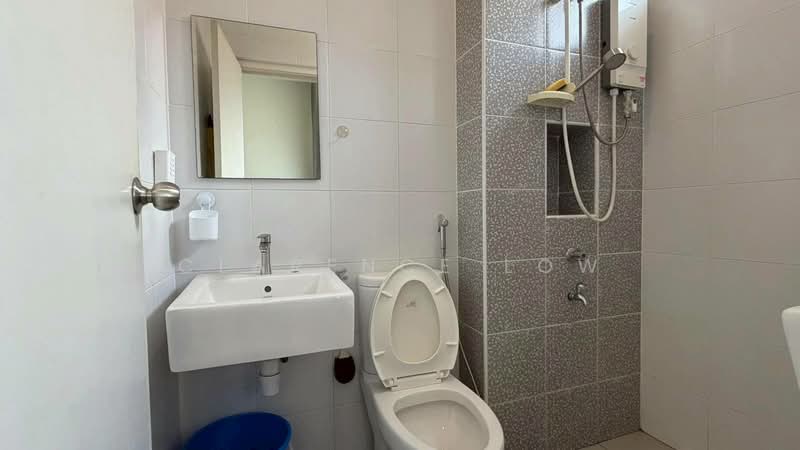 Rumah Teres 2 Tingkat untuk Disewa di Skudai (Johor) - Clarence Low - Bathroom - PropertyGuru.com.my