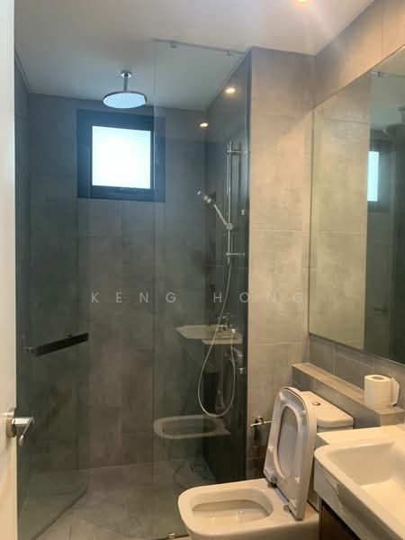 Servis Apartment untuk Disewa di Ativo Suites @ Damansara Avenue - Keng Hong - Bathroom - PropertyGuru.com.my