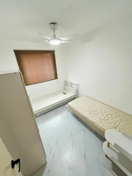 Pangsapuri untuk Disewa di Taman Kheng Tian - Vincent Tan - Bedroom - PropertyGuru.com.my