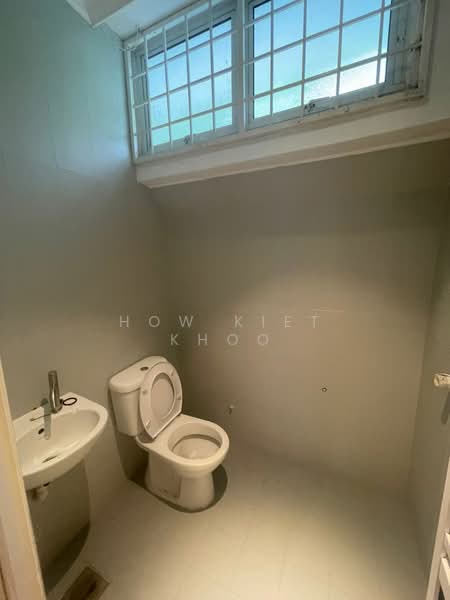 Bungalow for Sale in Ampang Jaya (Ampang) - How Kiet Khoo - Bathroom - PropertyGuru.com.my