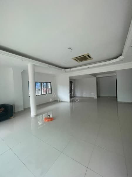 Bungalow for Sale in Ampang Jaya (Ampang) - How Kiet Khoo - Living Room - PropertyGuru.com.my