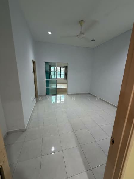 Rumah Teres 2 Tingkat untuk Dijual di Taman JP Perdana (Johor Bahru) - Kayden Ng - Living Room - PropertyGuru.com.my