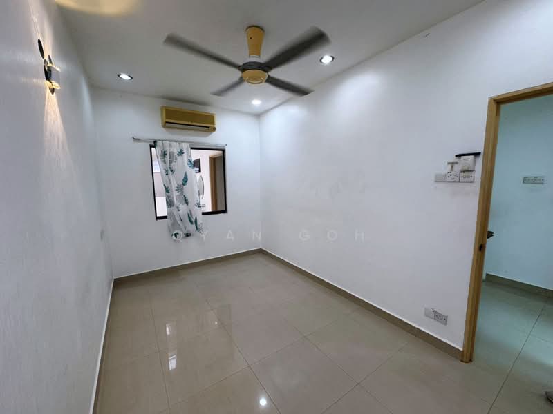 2-storey Terraced House for Sale in Taman Desa Green (Jelutong) - Qyan Goh - Interior - PropertyGuru.com.my