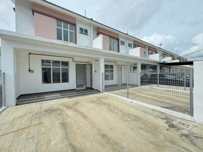 Rumah Teres untuk Disewa di Johor Bahru (Johor) - Alfred Yap - Exterior - PropertyGuru.com.my