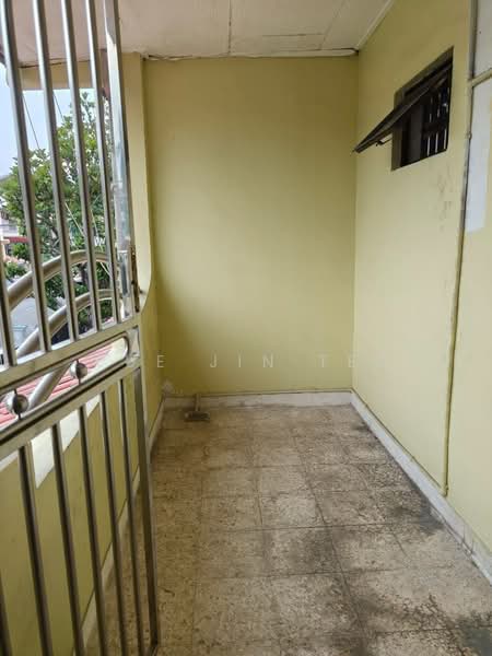 Rumah Teres 2 Tingkat untuk Disewa di Taman Sri Tebrau (Johor Bahru) - Sue Jin Tee - Balcony - PropertyGuru.com.my