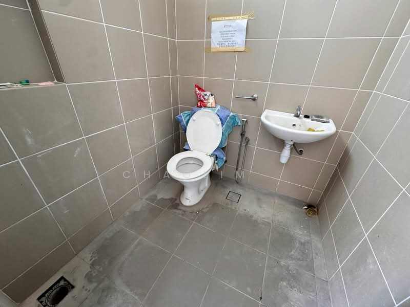 Semi-Detached House for Sale in Ampang Jaya (Ampang) - ChaoLim . - Bathroom - PropertyGuru.com.my
