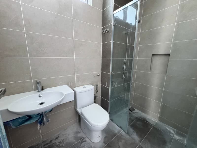 Semi-Detached House for Sale in Ampang Jaya (Ampang) - ChaoLim . - Bathroom - PropertyGuru.com.my