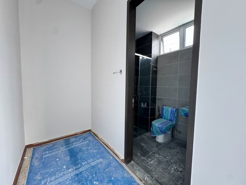 Semi-Detached House for Sale in Ampang Jaya (Ampang) - ChaoLim . - Bathroom - PropertyGuru.com.my
