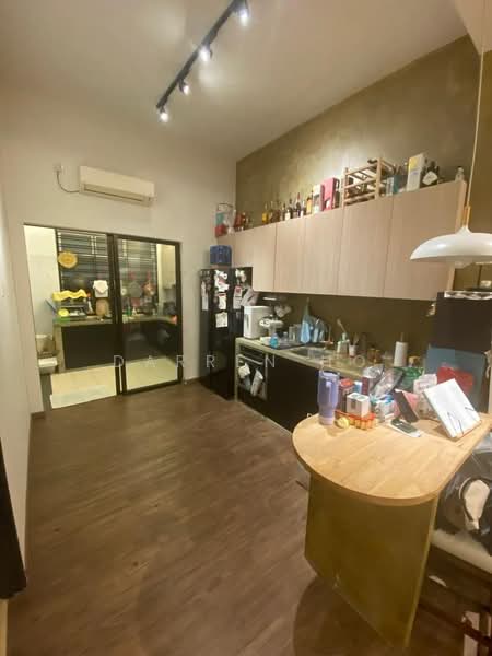 Rumah Teres 2 Tingkat untuk Dijual di Taman Dato' Chellam (Ulu Tiram) - Darren Ho - Kitchen - PropertyGuru.com.my