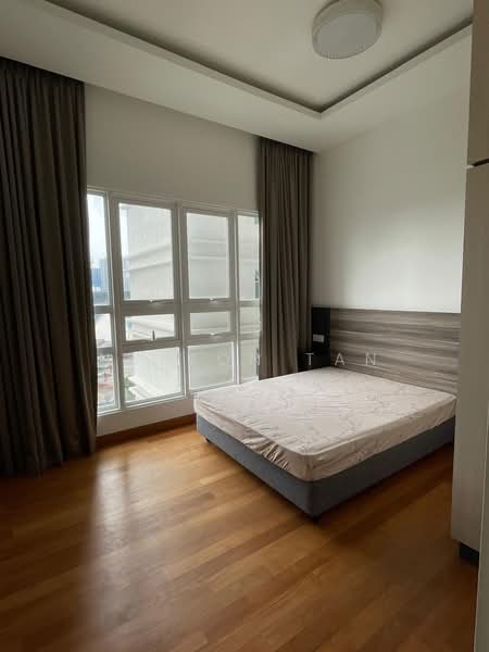 Servis Apartment untuk Disewa di TriTower Residence @ Johor Bahru Sentral - Nelson Tan - Bedroom - PropertyGuru.com.my