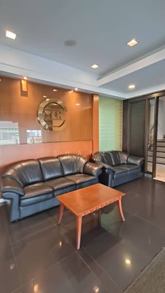 Kedai untuk Dijual di Jalan Klang Lama (Old Klang Road) (Kuala Lumpur) - Shane Khow - Living Room - PropertyGuru.com.my