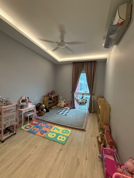 Kondominium untuk Dijual di Seringin Residences - Joey Hoo - Bedroom - PropertyGuru.com.my