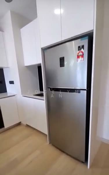 Service Residence for Sale at Star Residences Two - Jocelyn Tan - Kitchen - PropertyGuru.com.my