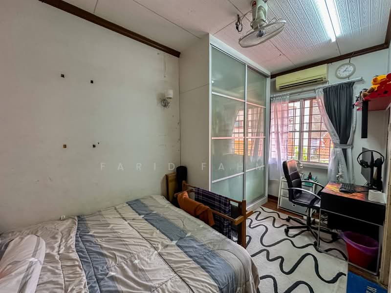 Rumah Teres 2 Tingkat untuk Dijual di Wangsa Maju (Kuala Lumpur) - Farid Fahmi - Bedroom - PropertyGuru.com.my
