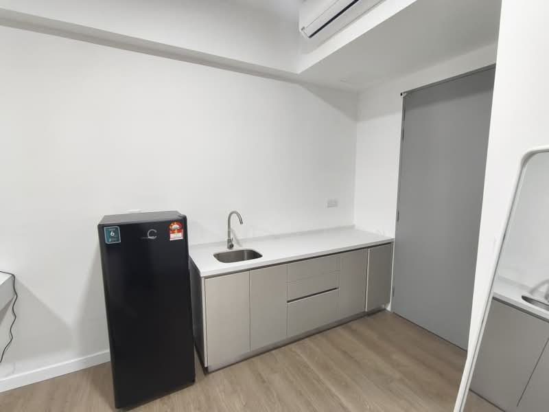 Condominium for Rent at Skyline KL - Chloe Chan - Kitchen - PropertyGuru.com.my