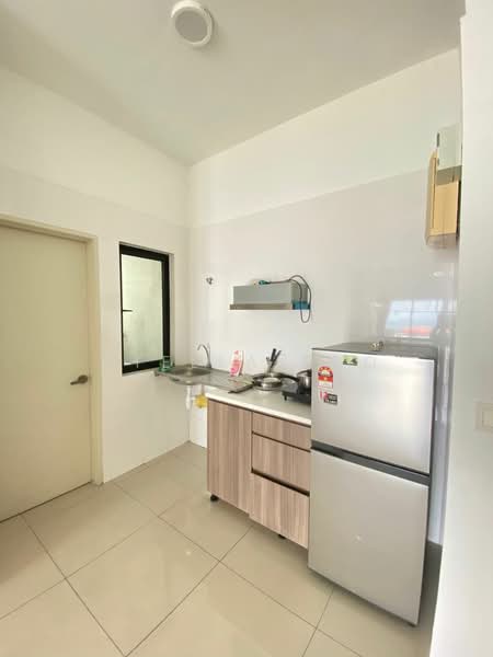 Kondominium untuk Disewa di The Olive - Stella Foo - Kitchen - PropertyGuru.com.my
