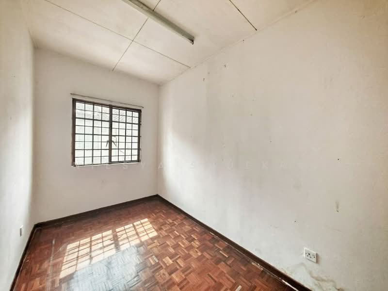 2-storey Terraced House for Rent in Taman Industri Bolton (Batu Caves) - Niesya Shuekry - PropertyGuru.com.my