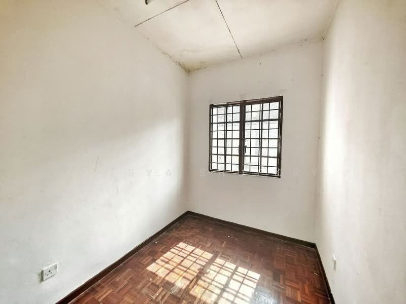 2-storey Terraced House for Rent in Taman Industri Bolton (Batu Caves) - Niesya Shuekry - Interior - PropertyGuru.com.my