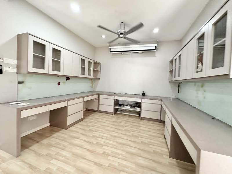 Rumah Teres 2 Tingkat untuk Dijual di Bandar Bukit Raja (Klang) - Nabil Hamzah - Study - PropertyGuru.com.my