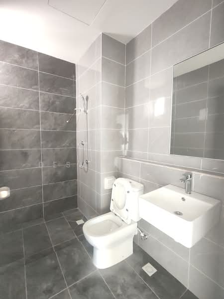 Condominium for Sale at Lucerne Residences - Desmond Lee - Bathroom - PropertyGuru.com.my