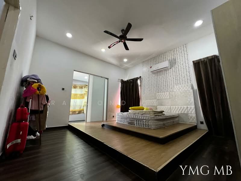 Semi-Detached House for Sale in Kapar (Selangor) - Raymond Choo - Bedroom - PropertyGuru.com.my