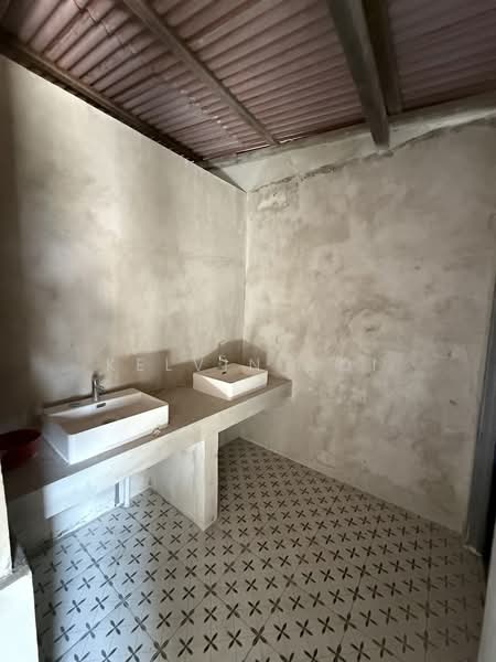 Shop for Rent in George Town (Penang) - Kelvin Ooi - Bathroom - PropertyGuru.com.my