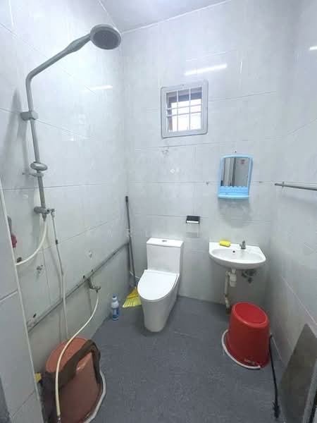 2-storey Terraced House for Sale in Bukit Indah (Iskandar Puteri (Nusajaya)) - Karl Lim - Bathroom - PropertyGuru.com.my
