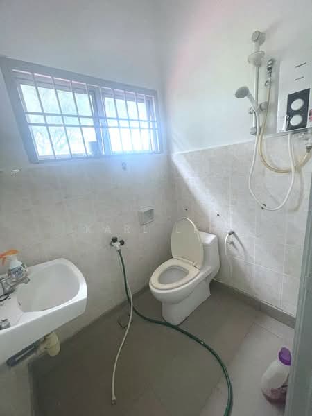 2-storey Terraced House for Sale in Bukit Indah (Iskandar Puteri (Nusajaya)) - Karl Lim - Bathroom - PropertyGuru.com.my