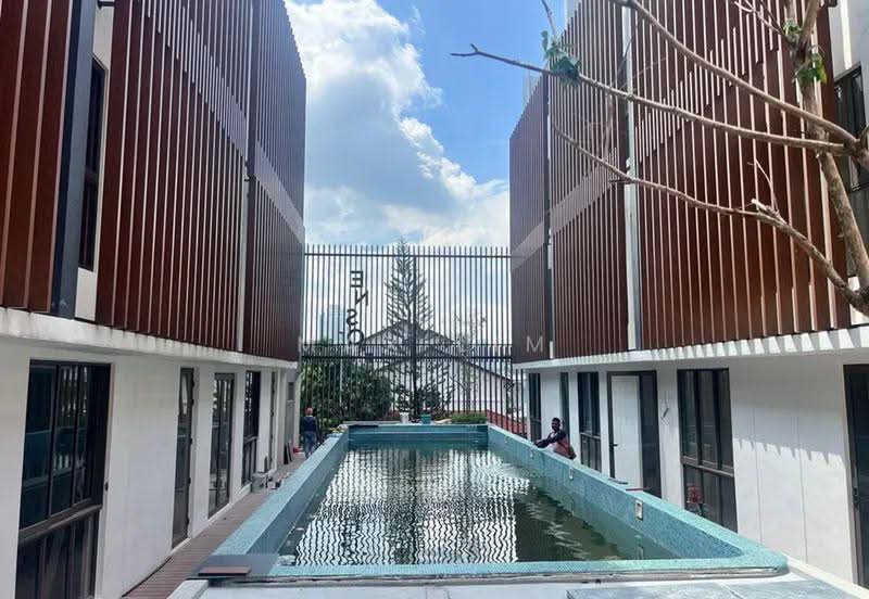 4.5-storey Terraced House for Sale in Kampung Sungai Kayu Ara (Petaling Jaya) - Max Lim - Exterior - PropertyGuru.com.my