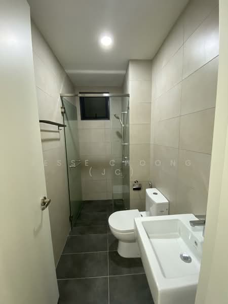 Service Residence for Sale at Sunway Avila Residences - Jesse Choong (JC) - Bathroom - PropertyGuru.com.my