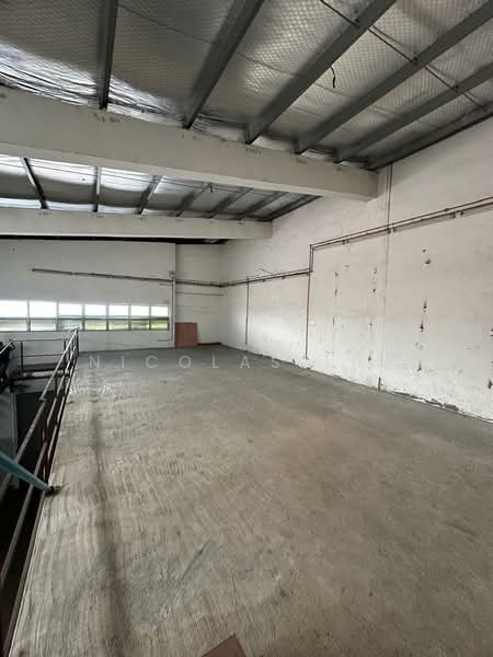 Warehouse for Rent in Taman Perindustrian Subang (Subang Jaya) - Nicolas Lim - Interior - PropertyGuru.com.my