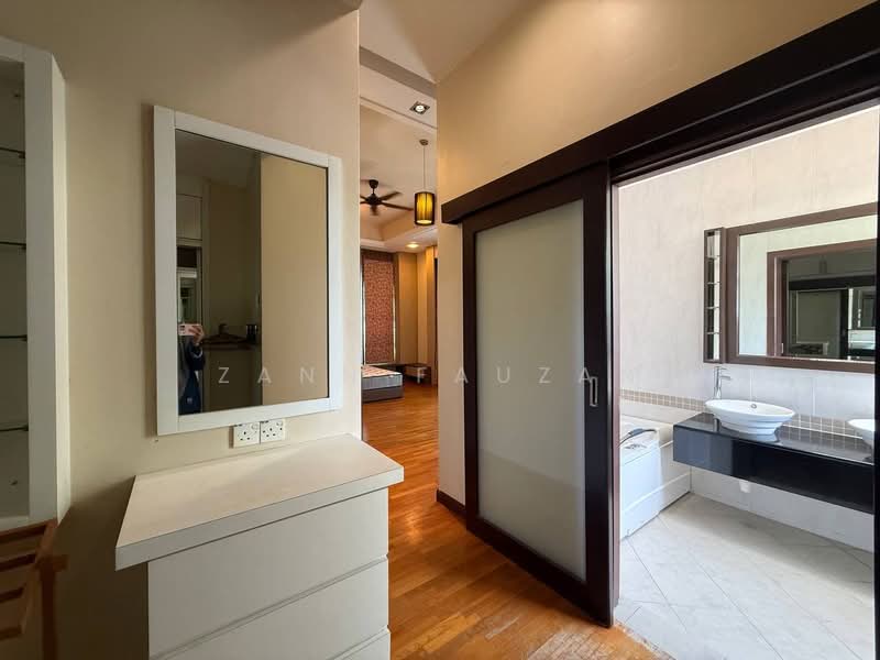 Rumah Banglo untuk Dijual di Setia Eco Park (Setia Alam) - Zann Fauzan - Corridor - PropertyGuru.com.my