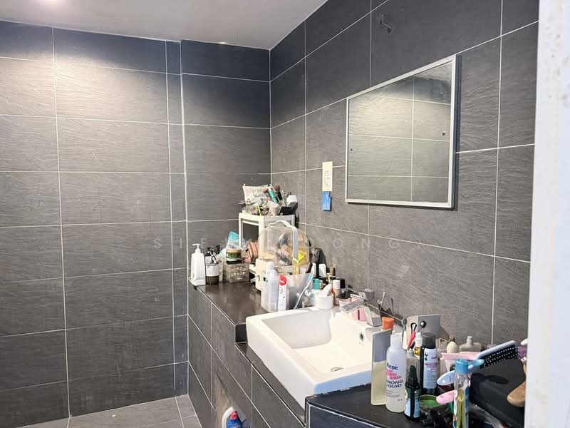 Condominium for Sale at Menara Indah - Siew Yoong - Bathroom - PropertyGuru.com.my