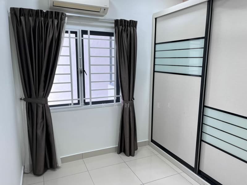 Kondominium untuk Disewa di Oasis 1 - Ho Kah Yee - Bedroom - PropertyGuru.com.my