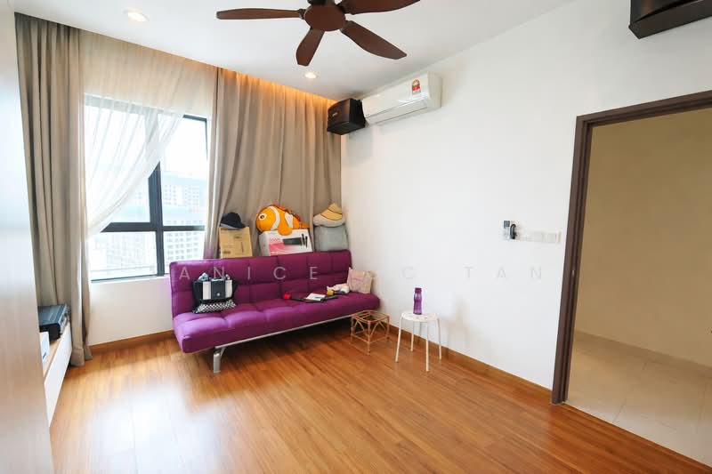 Condominium for Sale at KM1 West - Janice CC Tan - Living Room - PropertyGuru.com.my