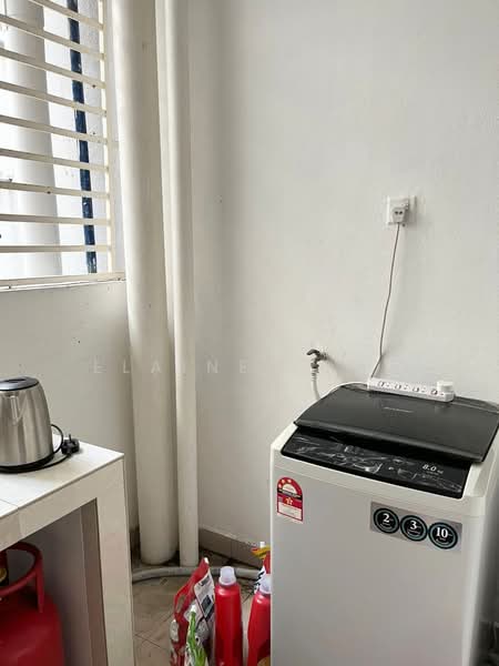 Kondominium untuk Dijual di Paramount View - Elaine Loke - Balcony - PropertyGuru.com.my