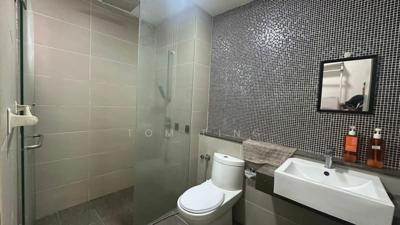 Servis Apartment untuk Disewa di Nova Saujana - Tom Ting - Bathroom - PropertyGuru.com.my