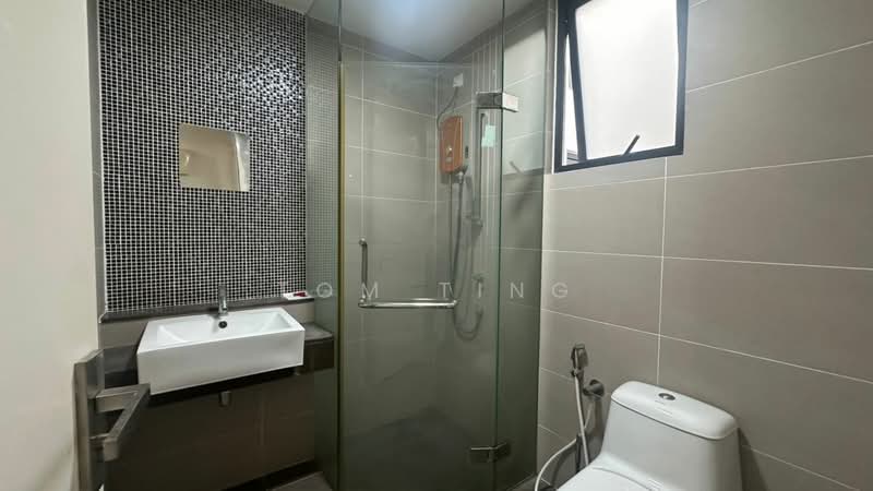 Servis Apartment untuk Disewa di Nova Saujana - Tom Ting - Bathroom - PropertyGuru.com.my