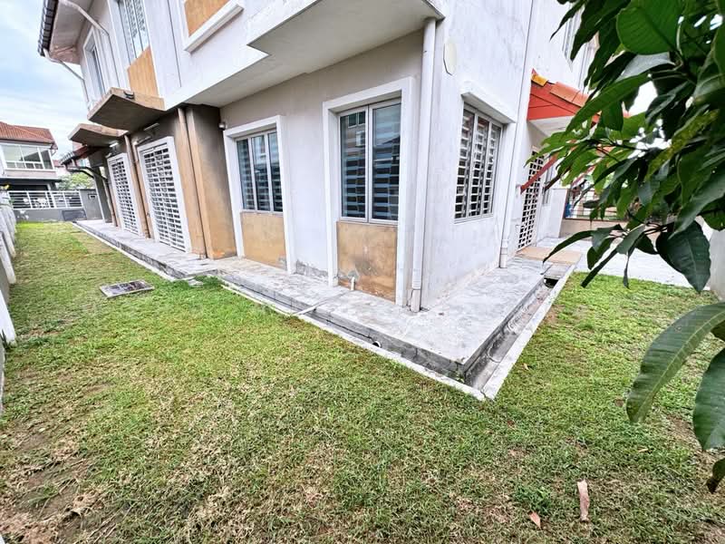 Semi-Detached House for Sale in Bangi (Selangor) - Mohd Nazri Roslan - Exterior - PropertyGuru.com.my
