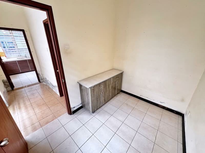 Semi-Detached House for Sale in Bangi (Selangor) - Mohd Nazri Roslan - Interior - PropertyGuru.com.my