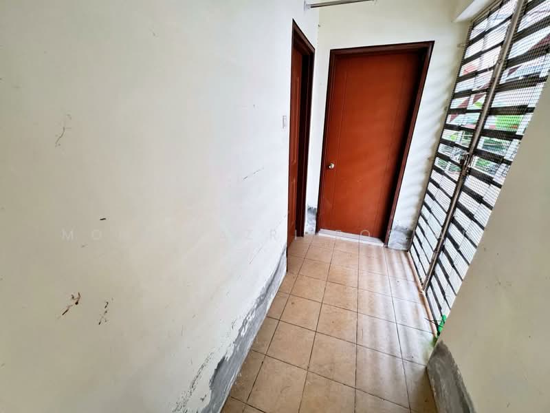 Semi-Detached House for Sale in Bangi (Selangor) - Mohd Nazri Roslan - Corridor - PropertyGuru.com.my