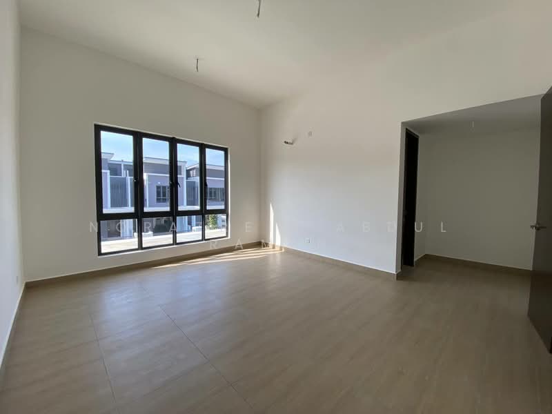 Rumah Teres untuk Dijual di Klang (Selangor) - Norazrein Abdul Raman - Living Room - PropertyGuru.com.my