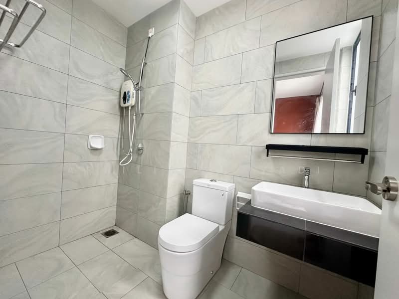 Servis Apartment untuk Disewa di Sky Loft Premium Suites - APRILIA CHAYADI - Bathroom - PropertyGuru.com.my