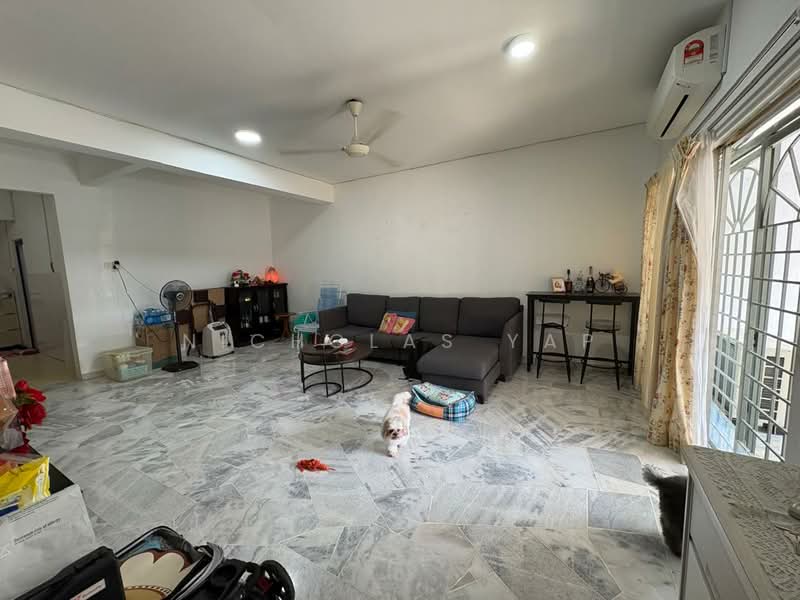 Rumah Teres 2 Tingkat untuk Disewa di Cheras (Selangor) - Nicholas Yap - Living Room - PropertyGuru.com.my