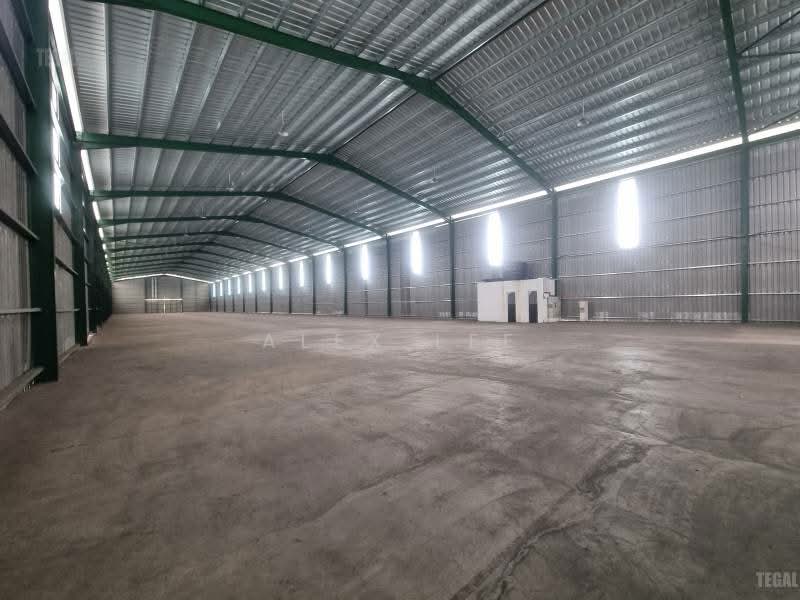 Warehouse for Rent in Shah Alam (Selangor) - Alex Lee - Interior - PropertyGuru.com.my
